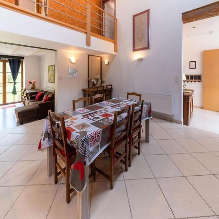Charming Holiday Home In Durbuy With Garden エクステリア 写真