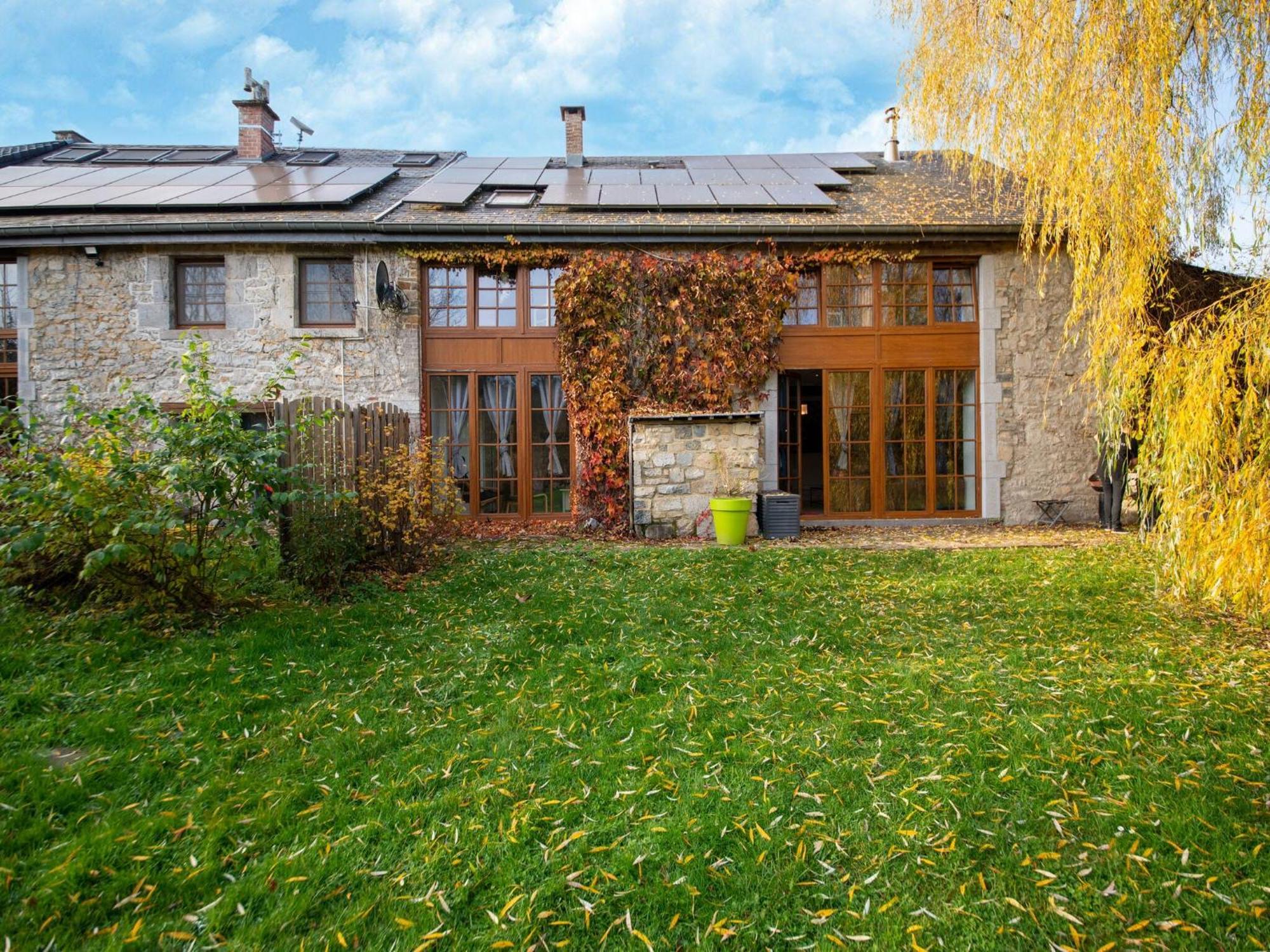 Charming Holiday Home In Durbuy With Garden エクステリア 写真